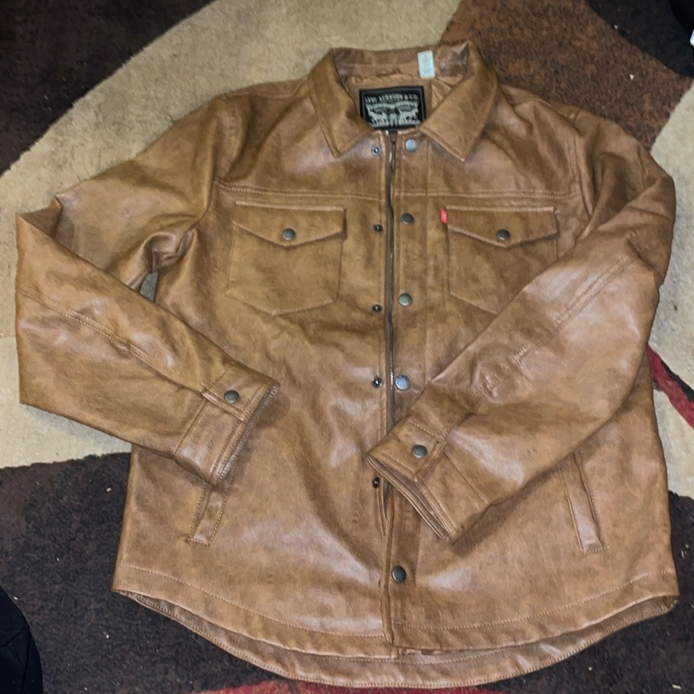 Mens Levi Strauss and Co Faux leather shirt/jacket size S   $20